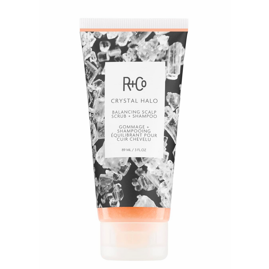 Gommage et shampoing équilibrant pour le cuir chevelu R+CO CRYSTAL HALO